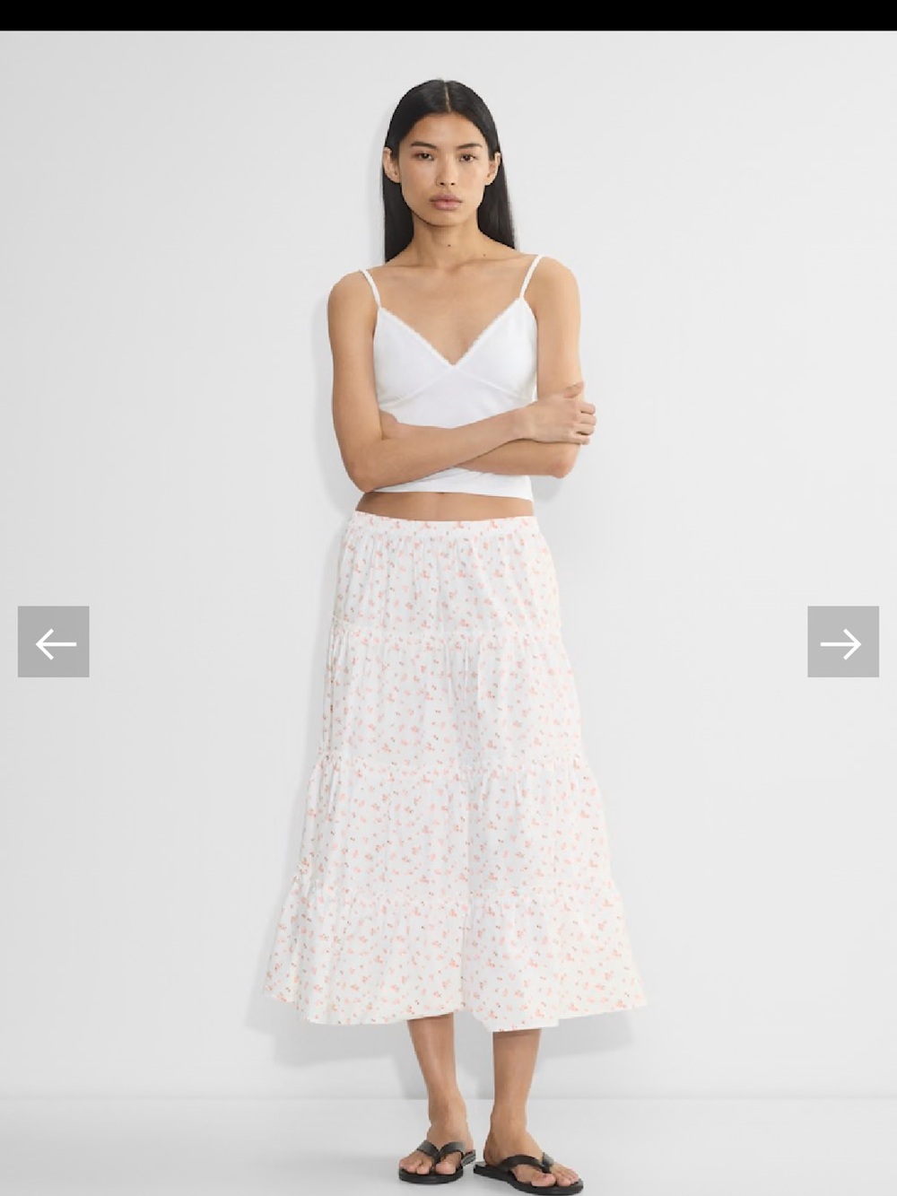 Aritzia Sunday Best Mars floral pattern skirt